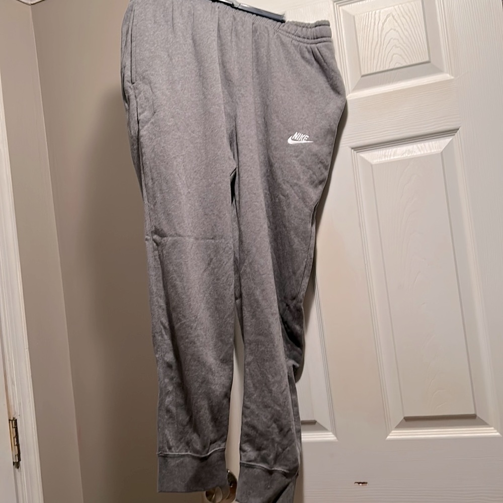 Gray Nike Sweatpants